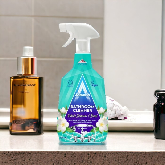 Astonish | Bathroom | 750 ml | Płyn do łazienki | Usuwa kamień i osady | Bez smug | Do ceramiki i szkła