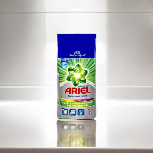 Ariel Color Aqua Pudra | 67 prań | Do kolorów | Chroni kolory | Świeży zapach | Od 30°C