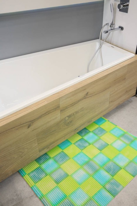 98e503632241aee3ca19d530650e2973